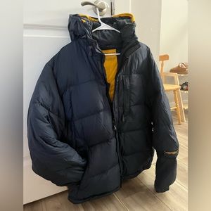 Men’s Vintage Down Abercrombie and Fitch Puffer Coat size XL RARE